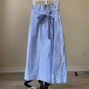 CLUB MONACO High Waisted Pin Stripe Skirt